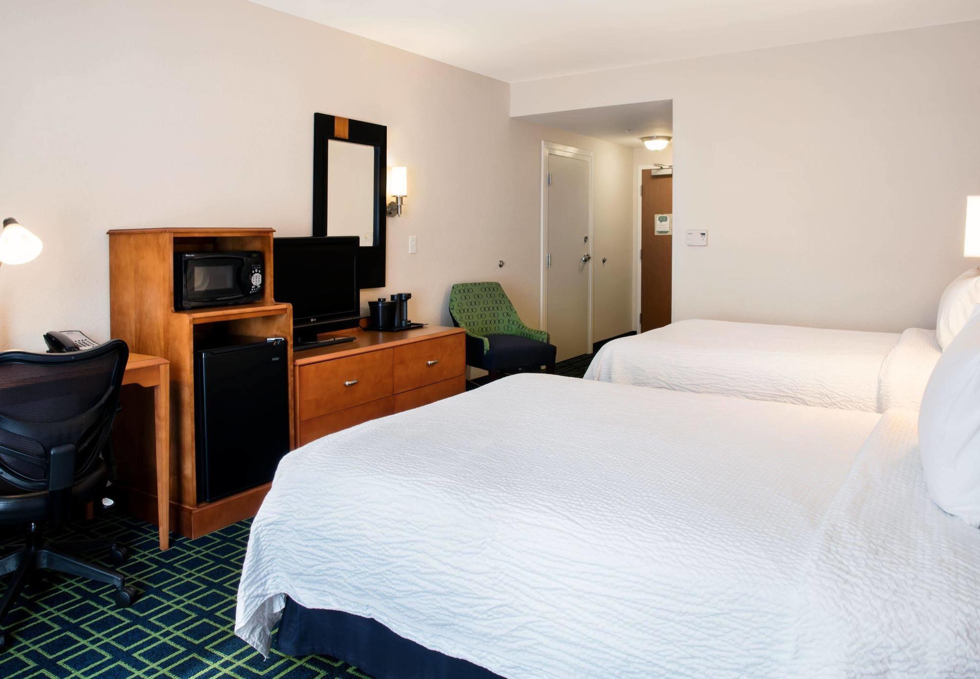 Fairfield Inn And Suites By Marriott Lakeland Plant City Exterior foto